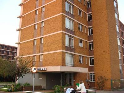 Apartment / Flat For Rent in Elarduspark, Pretoria